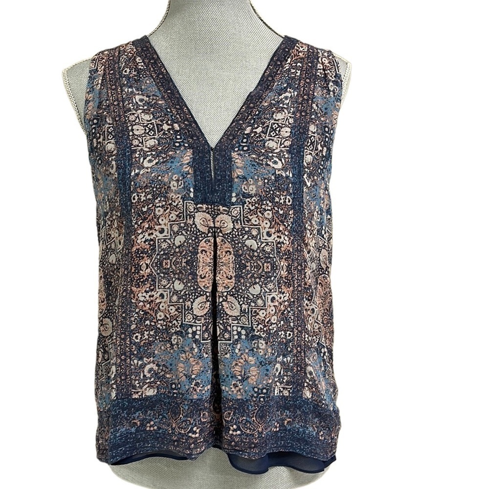 Joie Navy and Cream Medallion V-Neck Sleeveless Blouse